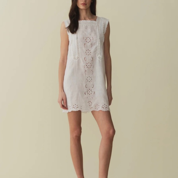 ISO Doen Lua Dress